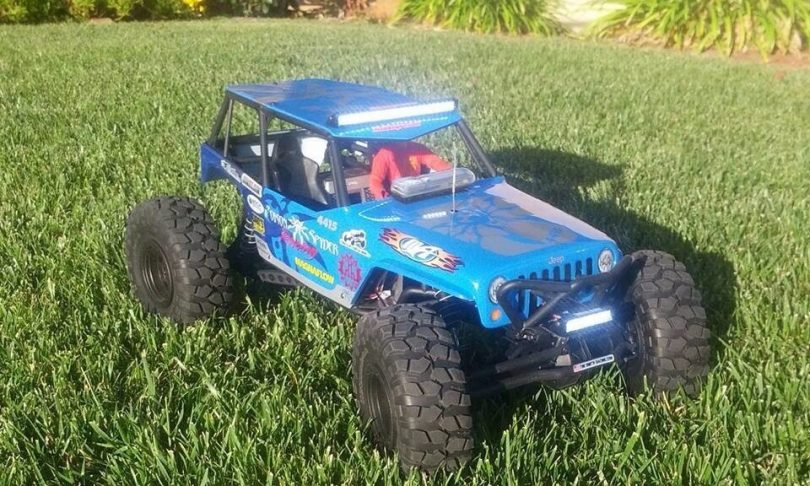1 driver + 1 Axial Wraith = 1 around-the-clock challenge!