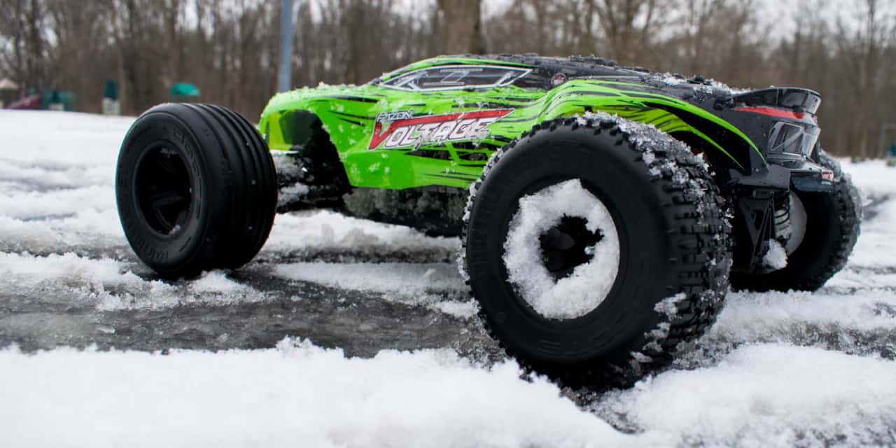 ARRMA Fazon Voltage - After the snow bash rear