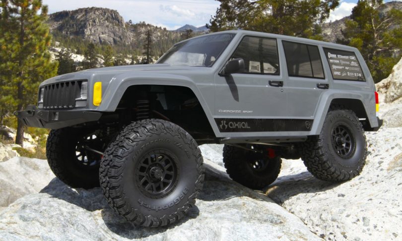 Axial SCX10 II is Now Ready-to-Run (and Rock)