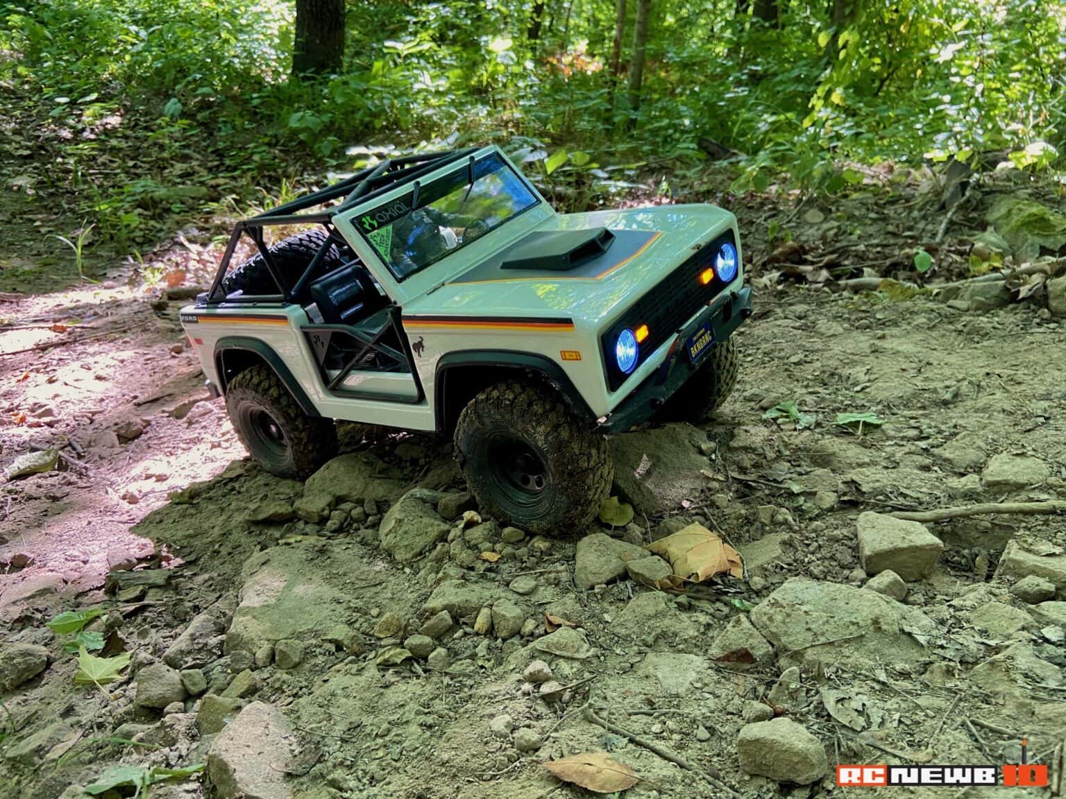 Creating a Custom SCX10 III Early Ford Bronco | RC Newb