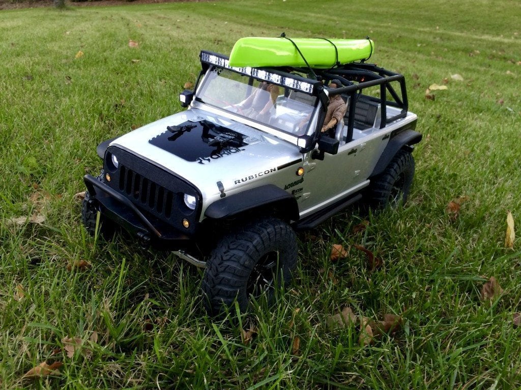 Axial SCX10 Jeep Wrangler Unlimited Rubicon RTR with Knight Customs Angry Eye Grille