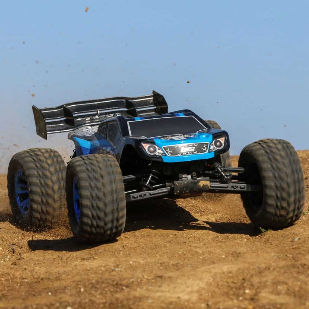 Losi's Tenacity-T Brushless 1/10-scale Truggy | RC Newb