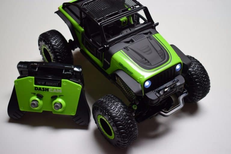 Review New Bright R C DashCam Jeep Trailcat RC Newb