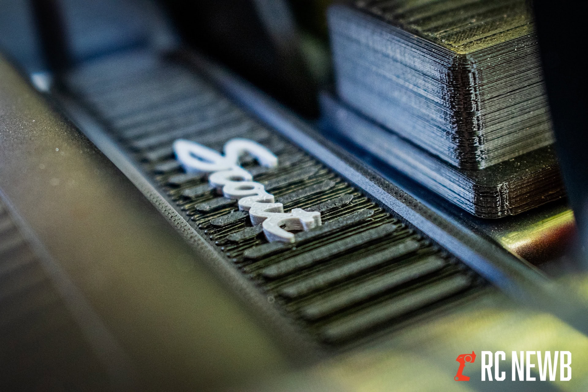 Rc-truck-accessories-and-gear-close-up-rcnewb.