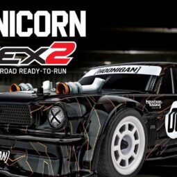 See it in Action: Team Associated Apex2 Hoonicorn RTR [Video]
