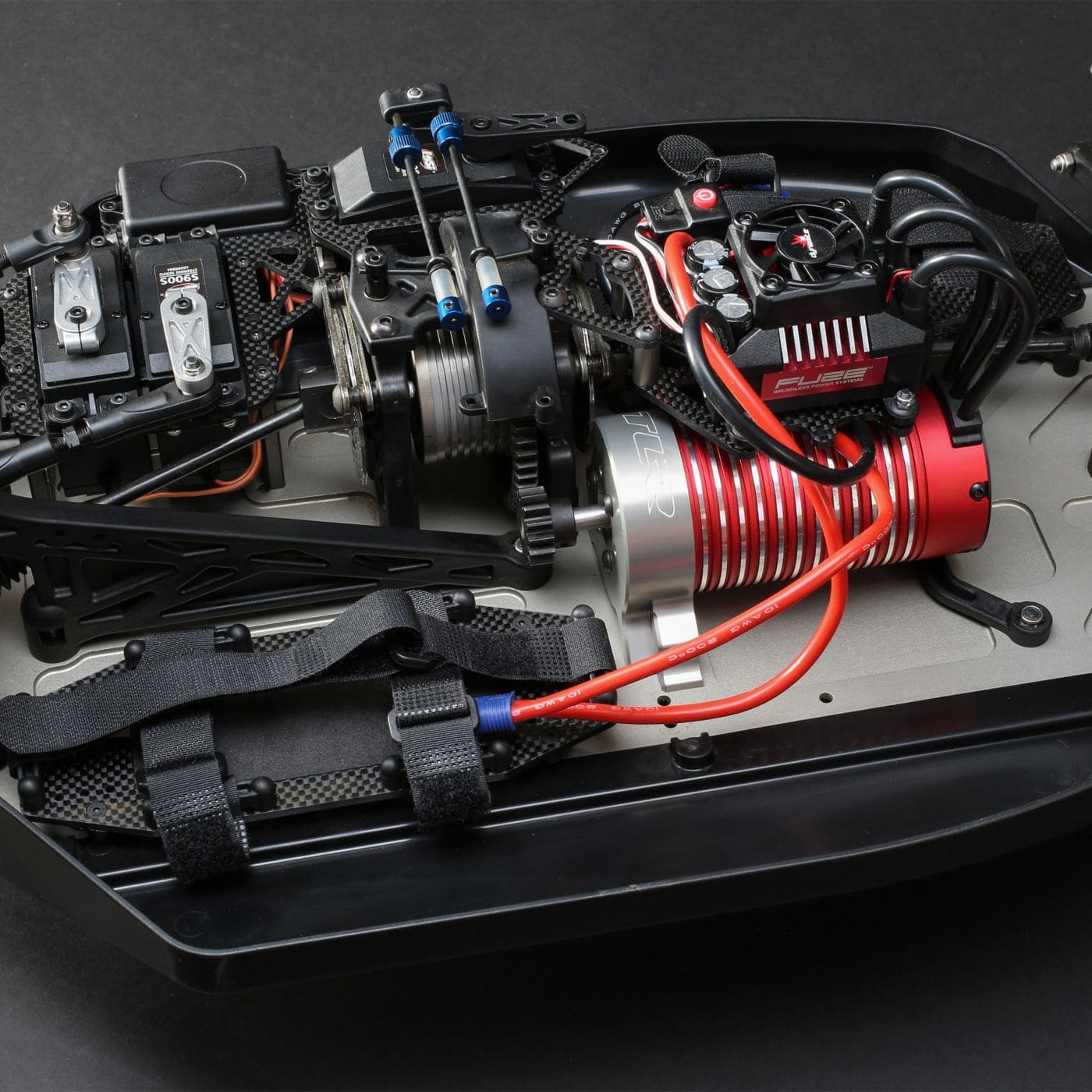 Team Losi Racing 5ive-T 5ive-B Electric Conversion Kit - Closeup