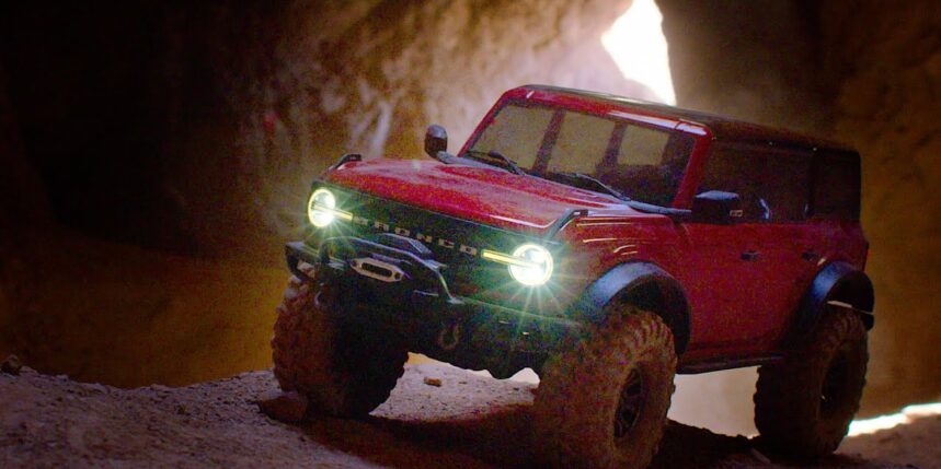 Go on an Adventure with the Traxxas TRX-4 2021 Ford Bronco [Video]